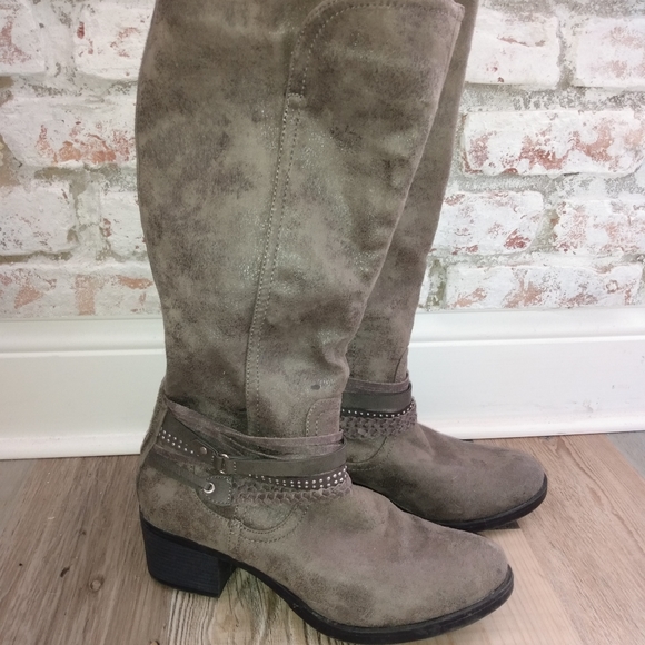 Boots. - Picture 5 of 5